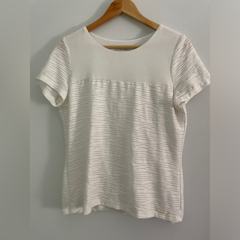 Calvin Klein White Knit T Shirt Blouse Womens Medium Lined Short Sleeves Stripes